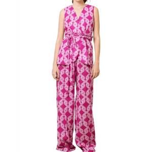 NEW KLEID palazzo pants in knots magenta